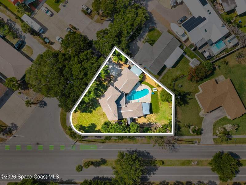 4 bedroom Single Family Residence at 232 Circle Drive, Cape Canaveral Beach Gdns Unit 2, Cape Canaveral — photo 3