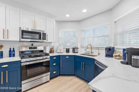 6765 Angeles Road, Melbourne Beach FL - photo 18 of 105