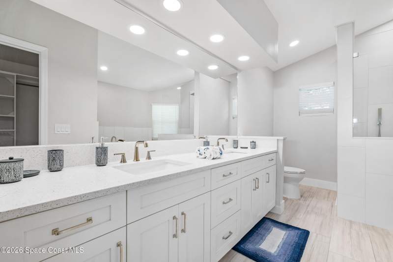 4 bedroom Single Family Residence at 6765 Angeles Road, Floridana Beach 5th Addn, Melbourne Beach — photo 5