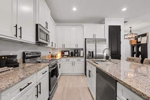 560 Topeka Road, Palm Bay FL - photo 14 of 23