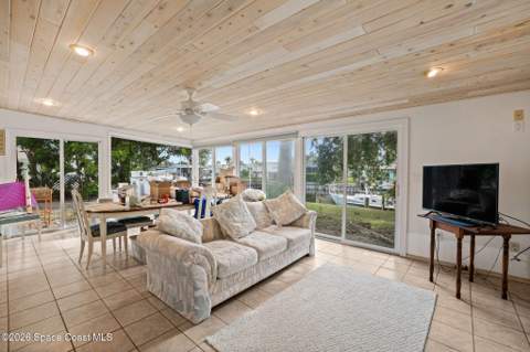 413 Sparrow Drive, Satellite Beach FL - photo 16 of 41