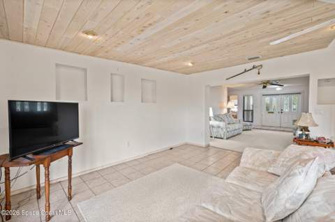413 Sparrow Drive, Satellite Beach FL - photo 15 of 41