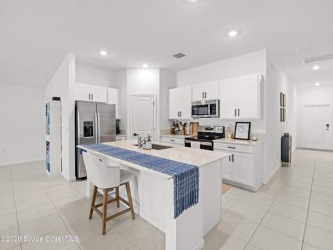 676 Dockside Drive, Palm Bay FL - photo 18 of 37