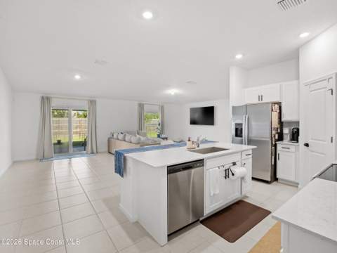 676 Dockside Drive, Palm Bay FL - photo 19 of 37
