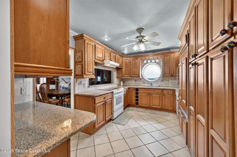 1208 E River Drive #502, Melbourne FL - photo 9 of 45