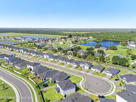 676 Dockside Drive, Palm Bay FL - photo 8 of 37