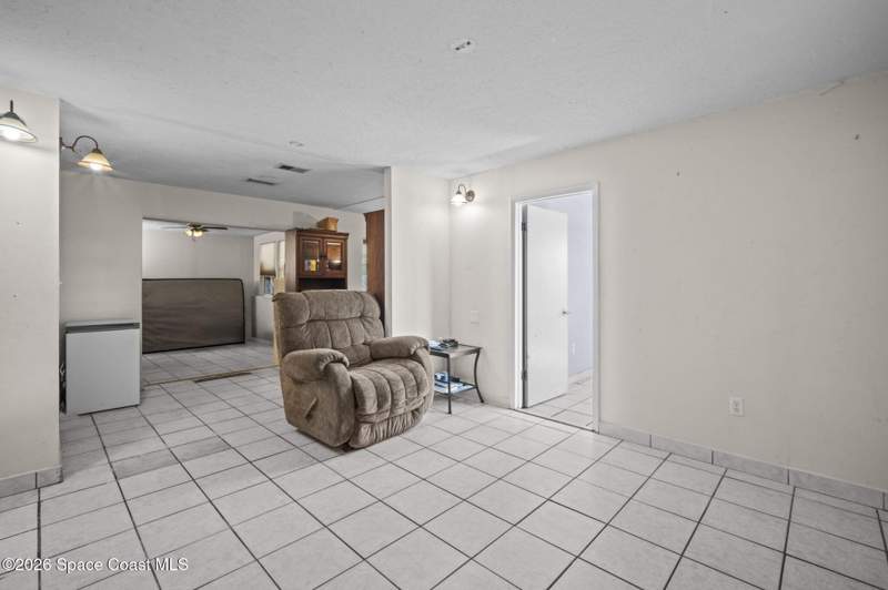 3 bedroom Single Family Residence at 209 Prince Avenue, Crown Heights, Melbourne — photo 5