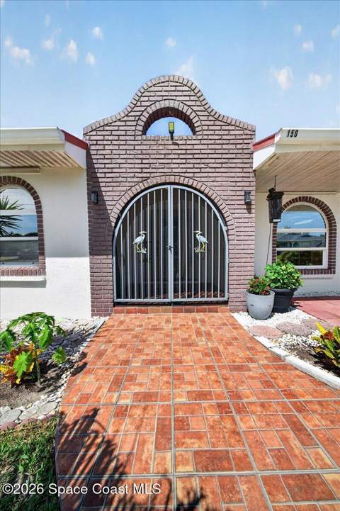 150 Magnolia Street, Satellite Beach FL - photo 6 of 44