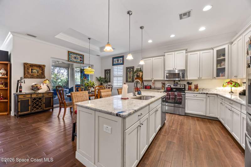 3 bedroom Single Family Residence at 121 Seminole Lane, Garden Bay Colony, Cocoa Beach — photo 2