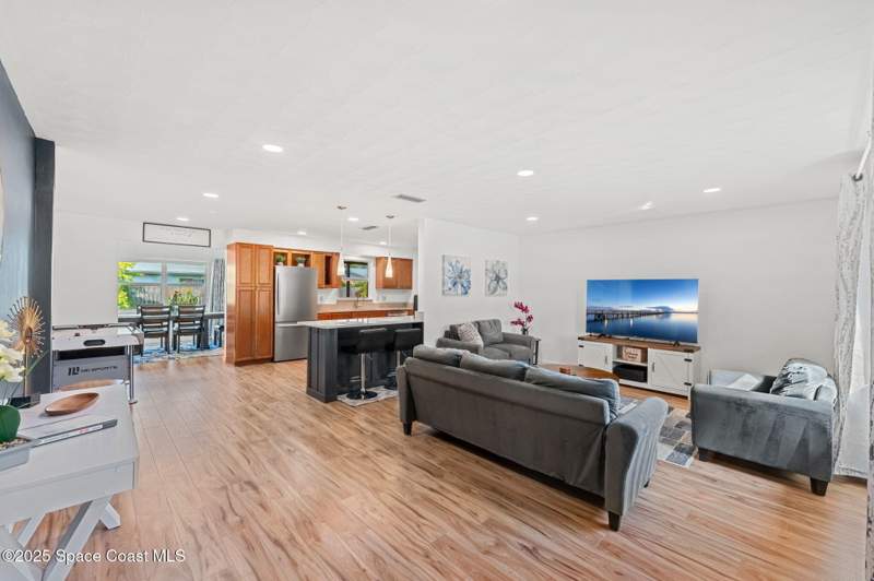 3 bedroom Single Family Residence at 366 Coral Drive, Harbor Heights 3rd Addn, Cape Canaveral — photo 3