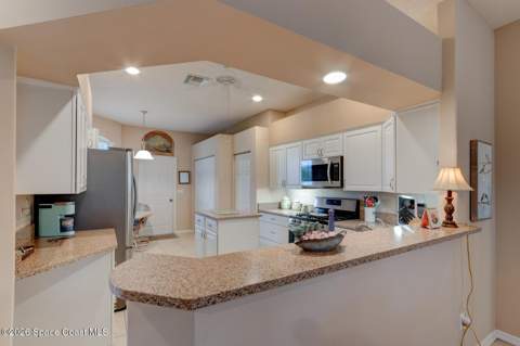 788 Danville Circle, West Melbourne FL - photo 11 of 37