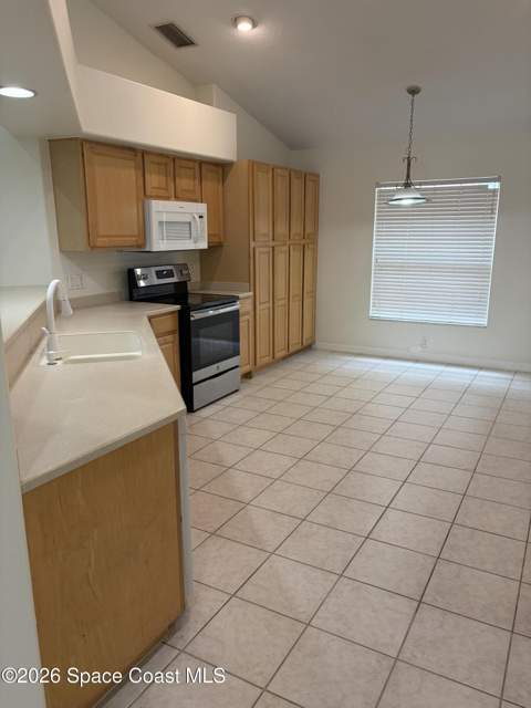 2615 Kendrick Court, Indian Harbour Beach FL - photo 6 of 29