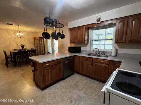 1705 S Lilac Circle, Titusville FL - photo 14 of 46