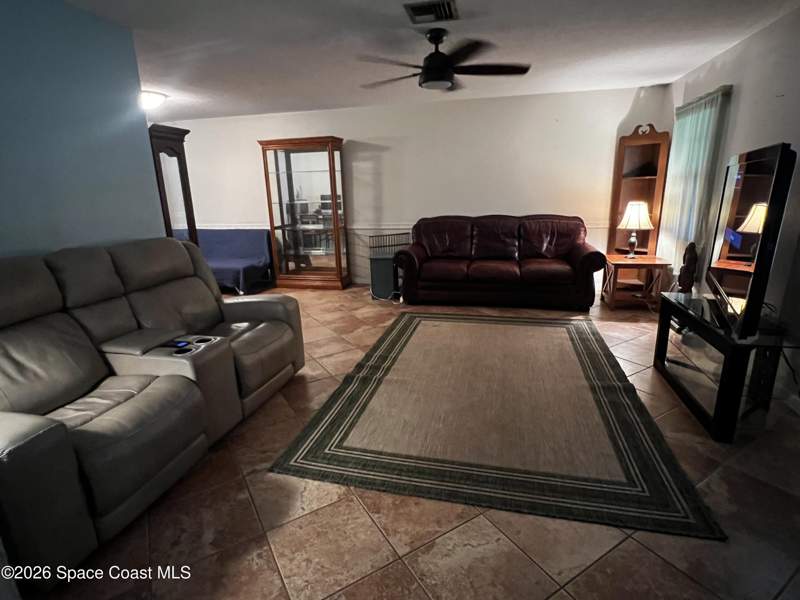3 bedroom Single Family Residence at 1705 S Lilac Circle, Garden Heights, Titusville — photo 5