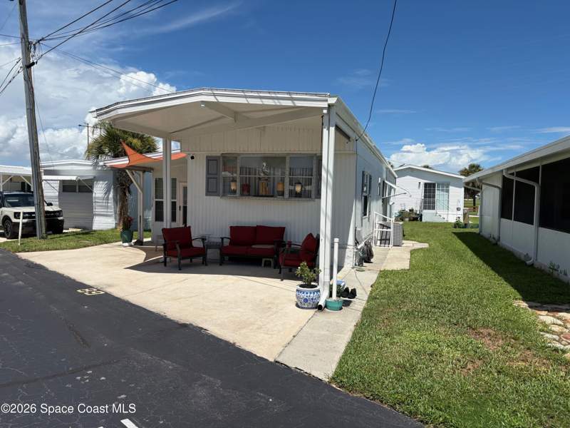 3 bedroom Manufactured Home at 2580 S Highway A1a #89, Leisure Living Estates Condo, Melbourne Beach — photo 3
