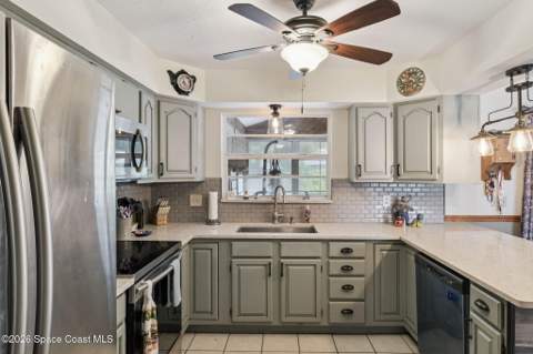 795 Simon Street, Palm Bay FL - photo 10 of 38
