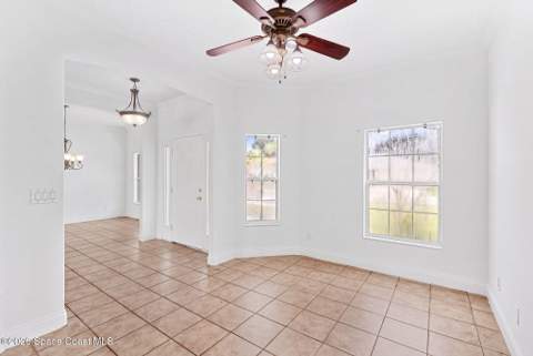5313 Yaupon Holly Drive, Cocoa FL - photo 10 of 41