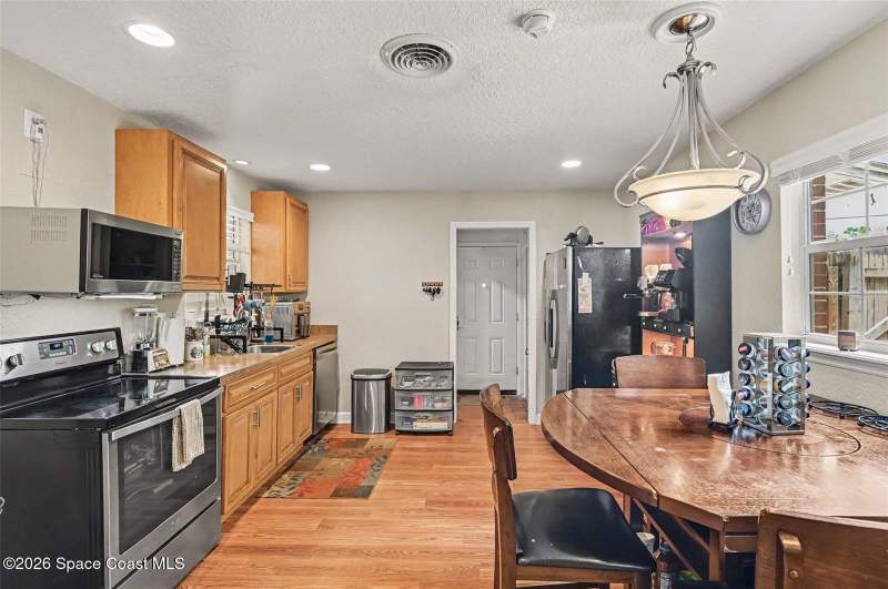 3 bedroom Single Family Residence at 2625 Garden Street, Lake Drive Terrace, Titusville — photo 4