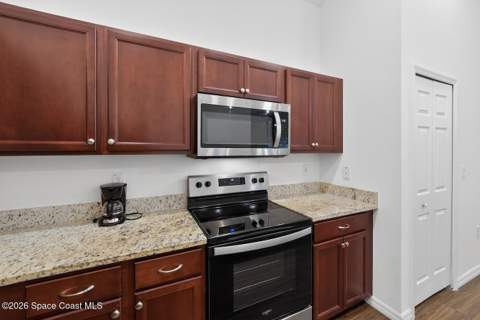 1028 Corbin Circle, Palm Bay FL - photo 23 of 32