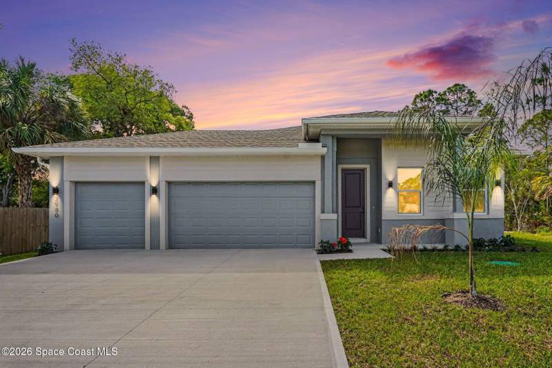 4 bedroom Single Family Residence at 879 Wisham Street, Port Malabar Unit 49, Palm Bay — photo 2