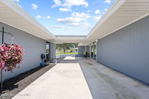 953 Bayward Lane, Rockledge FL - photo 9 of 60