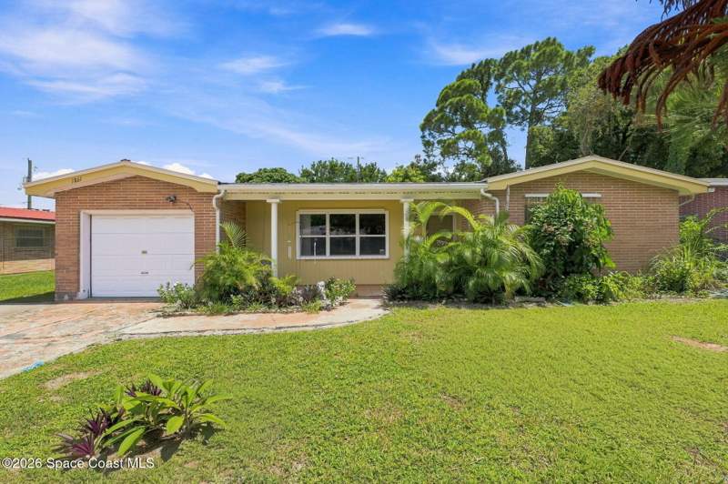 3 bedroom Single Family Residence at 1861 Dawn Drive, Aurora Heights Subd, Melbourne — photo 5