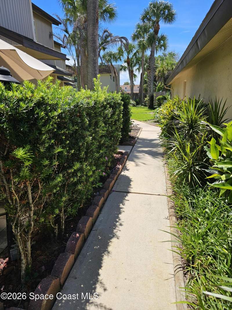 2 bedroom Condominium at 201 6th Avenue #B, Peppertree E Condo, Melbourne Beach — photo 3
