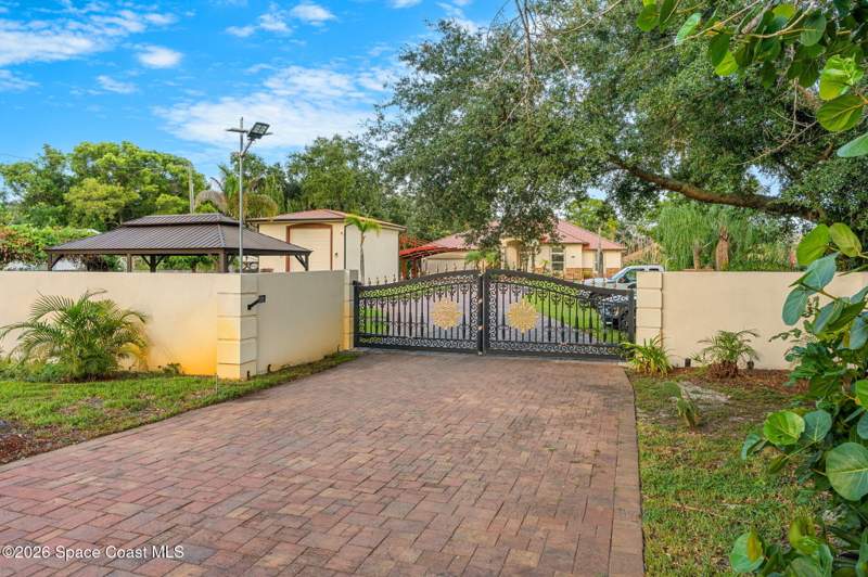 4 bedroom Single Family Residence at 2815 Dairy Road, Melbourne, Melbourne — photo 5