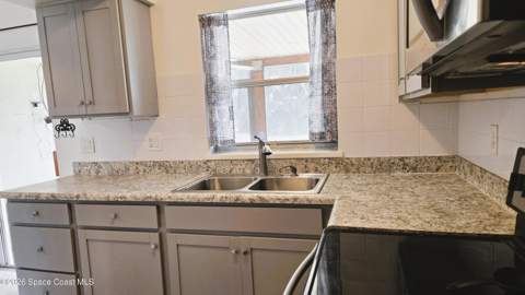 940 Bacon Circle, Palm Bay FL - photo 10 of 35