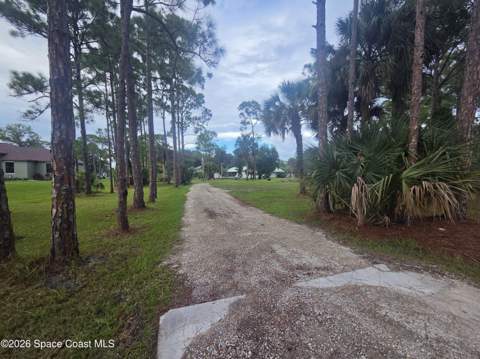 6870 Crepe Myrtle Drive, Grant FL - photo 20 of 79