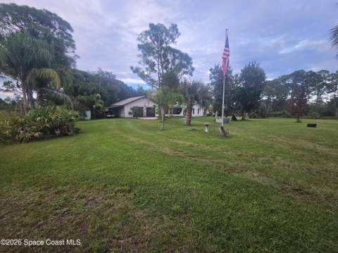 6870 Crepe Myrtle Drive, Grant FL - photo 16 of 79