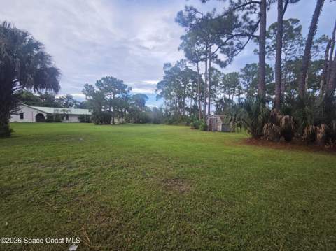 6870 Crepe Myrtle Drive, Grant FL - photo 22 of 79