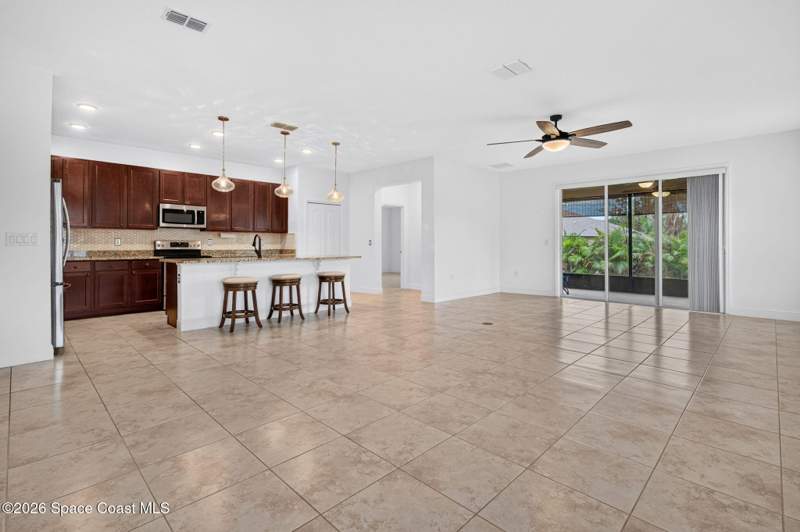 4 bedroom Single Family Residence at 2407 Fallon Boulevard, Port Malabar Unit 6, Palm Bay — photo 3