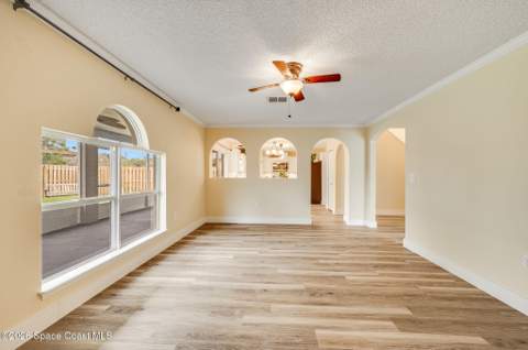 2250 Spring Creek Circle, Palm Bay FL - photo 17 of 50