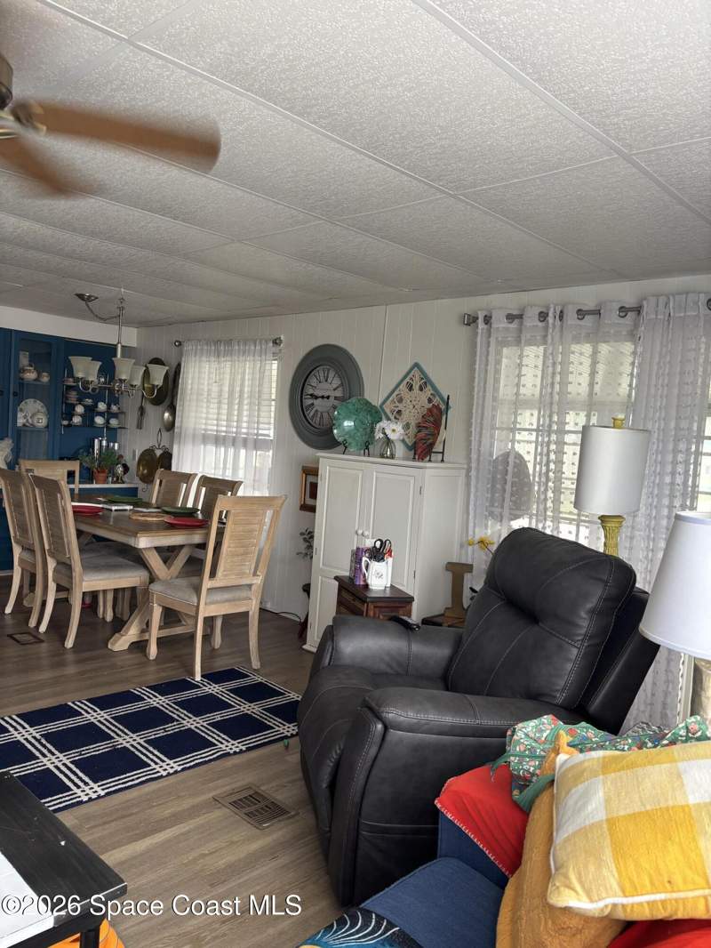 2 bedroom Manufactured Home at 1056 Wood Court, Port Malabar Holiday Park Unit 1, Palm Bay — photo 5