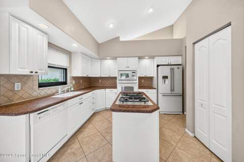 1710 James Circle, Titusville FL - photo 24 of 32
