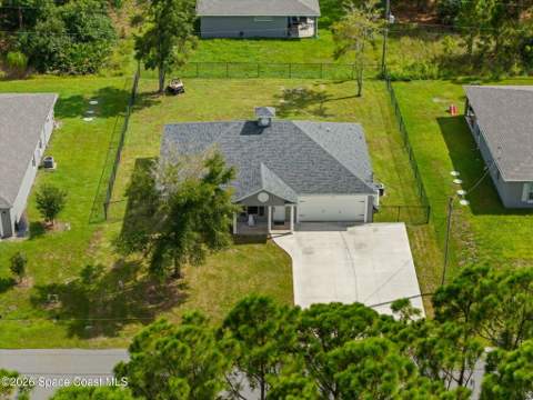 558 Jewell Street, Palm Bay FL - photo 23 of 31