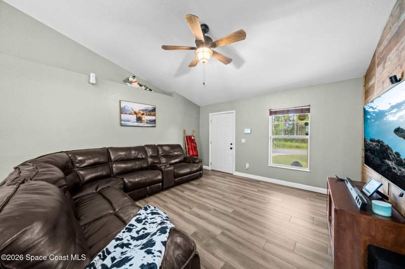 3 bedroom Single Family Residence at 558 Jewell Street, Port Malabar Unit 25, Palm Bay — photo 5