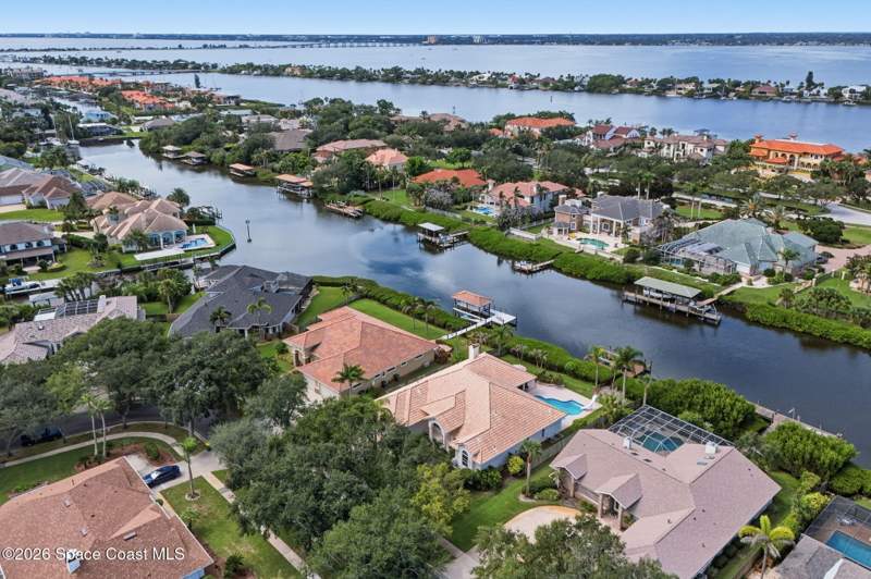 4 bedroom Single Family Residence at 146 Windward Way, Windward Cove, Indian Harbour Beach — photo 4