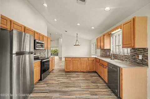 2693 Bradfordt Drive, West Melbourne FL - photo 15 of 33