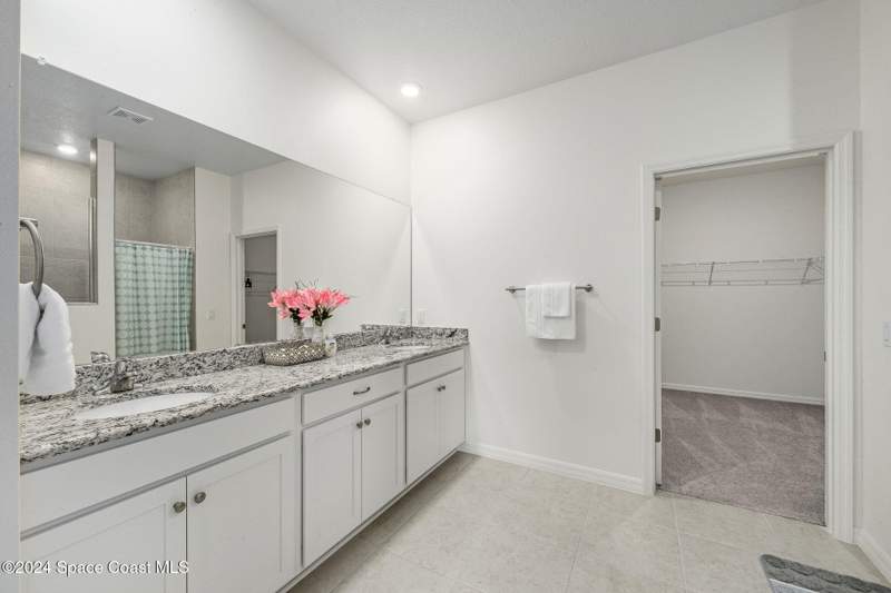 4 bedroom Single Family Residence at 1717 Dalroy Street, Port Malabar Unit 44, Palm Bay — photo 4