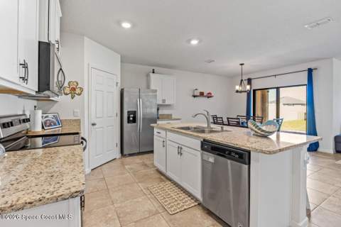 637 Old Country Road, Palm Bay FL - photo 11 of 35