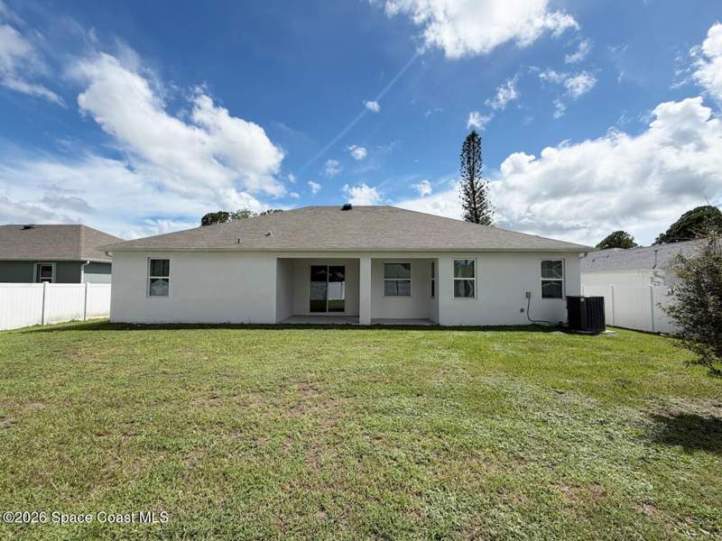 4 bedroom Single Family Residence at 1717 Dalroy Street, Port Malabar Unit 44, Palm Bay — photo 5