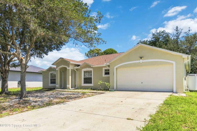 3 bedroom Single Family Residence at 133 Hilton Avenue, Port Malabar Unit 26, Palm Bay — photo 4
