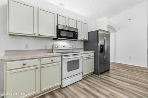 133 Hilton Avenue, Palm Bay FL - photo 11 of 31