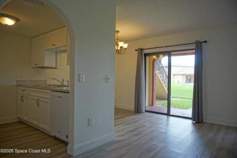 166 San Juan Circle #166, Melbourne FL - photo 11 of 39