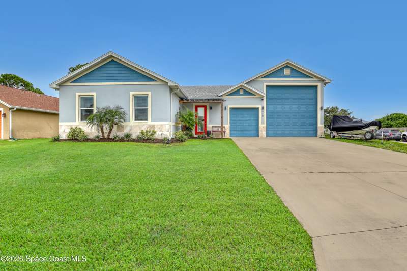 4 bedroom Single Family Residence at 910 Windmill Street, Port Malabar Unit 17, Palm Bay — photo 1