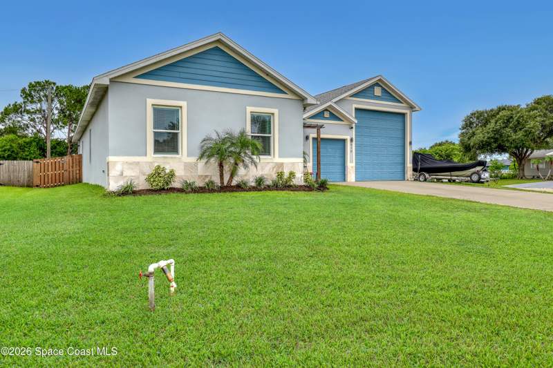 4 bedroom Single Family Residence at 910 Windmill Street, Port Malabar Unit 17, Palm Bay — photo 2