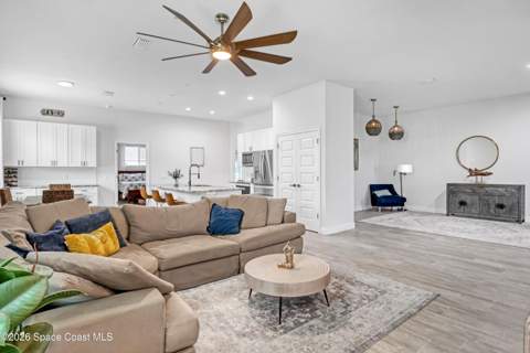 910 Windmill Street, Palm Bay FL - photo 12 of 40