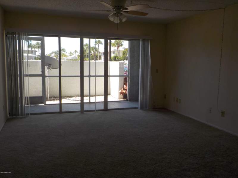 1 bedroom Condominium at 933 NE Sonesta Avenue #107, Port Malabar Country Club Unit 7 Pt of Second Repl, Palm Bay — photo 2